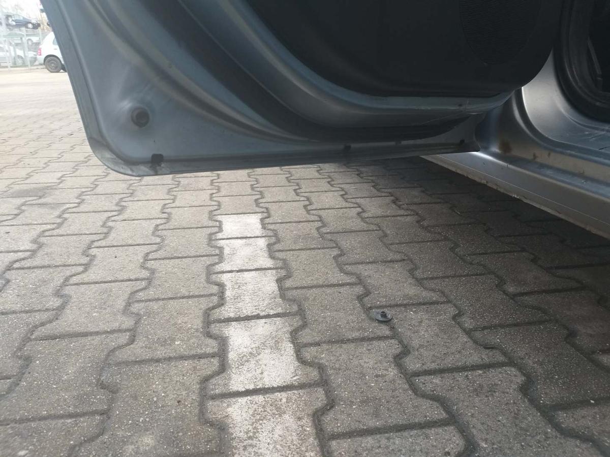 Honda Jazz GD original T&uuml;r hinten links Hellblaumetallic Rohbau Bj.2008